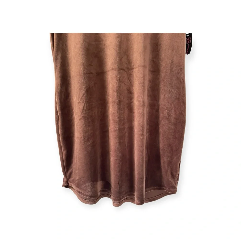 NWT No Boundaries QUEEN dress